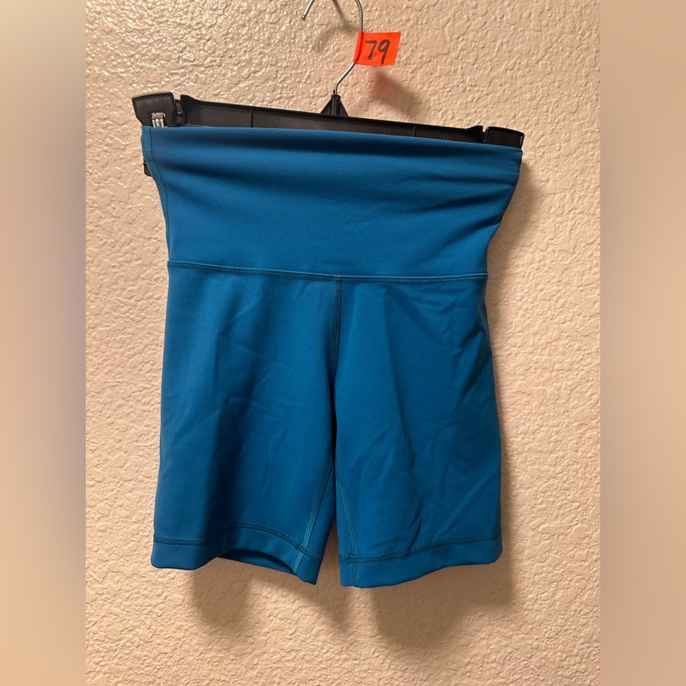 Lululemon wunder train shorts size 2. A79
